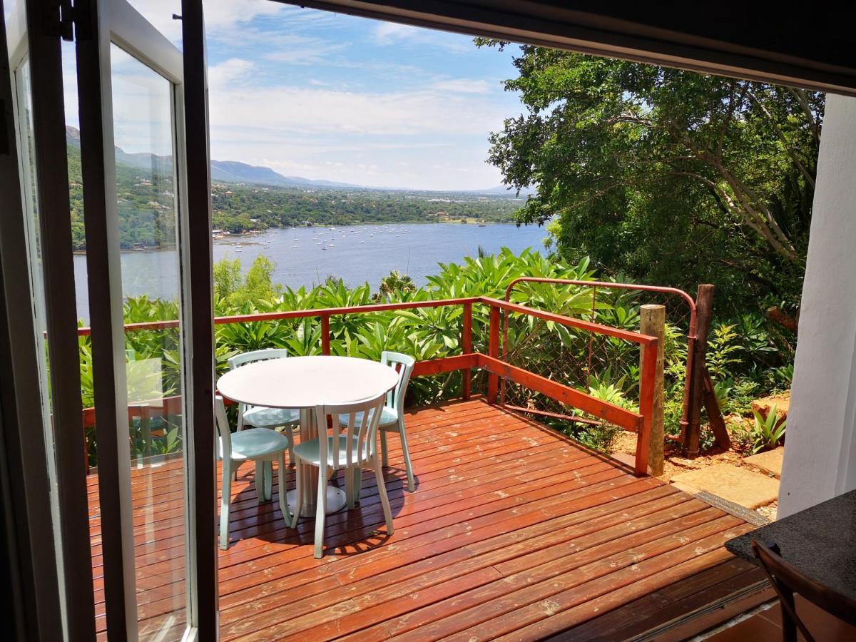 Bed and Breakfast Letamong à Hartbeespoort Extérieur photo