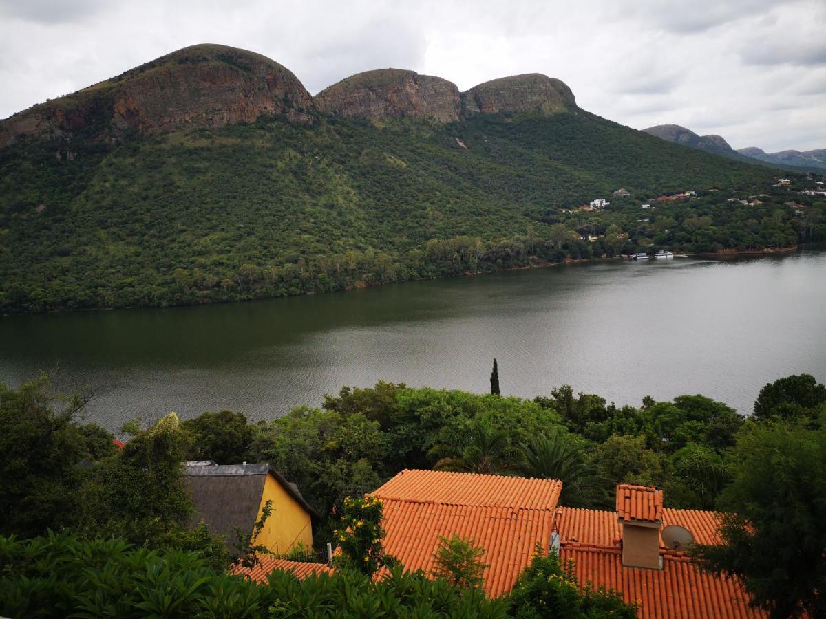 Bed and Breakfast Letamong à Hartbeespoort Extérieur photo