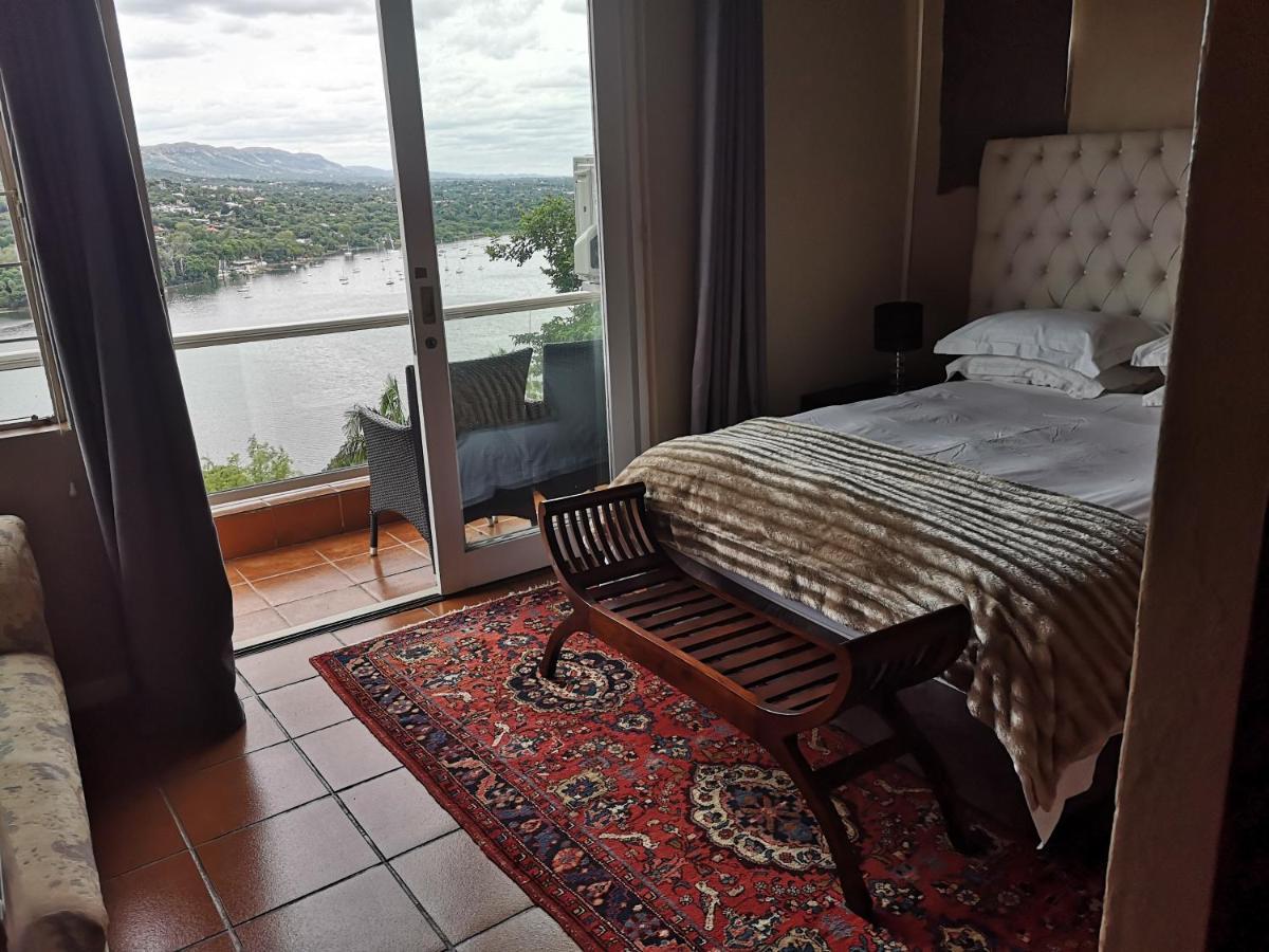 Bed and Breakfast Letamong à Hartbeespoort Extérieur photo