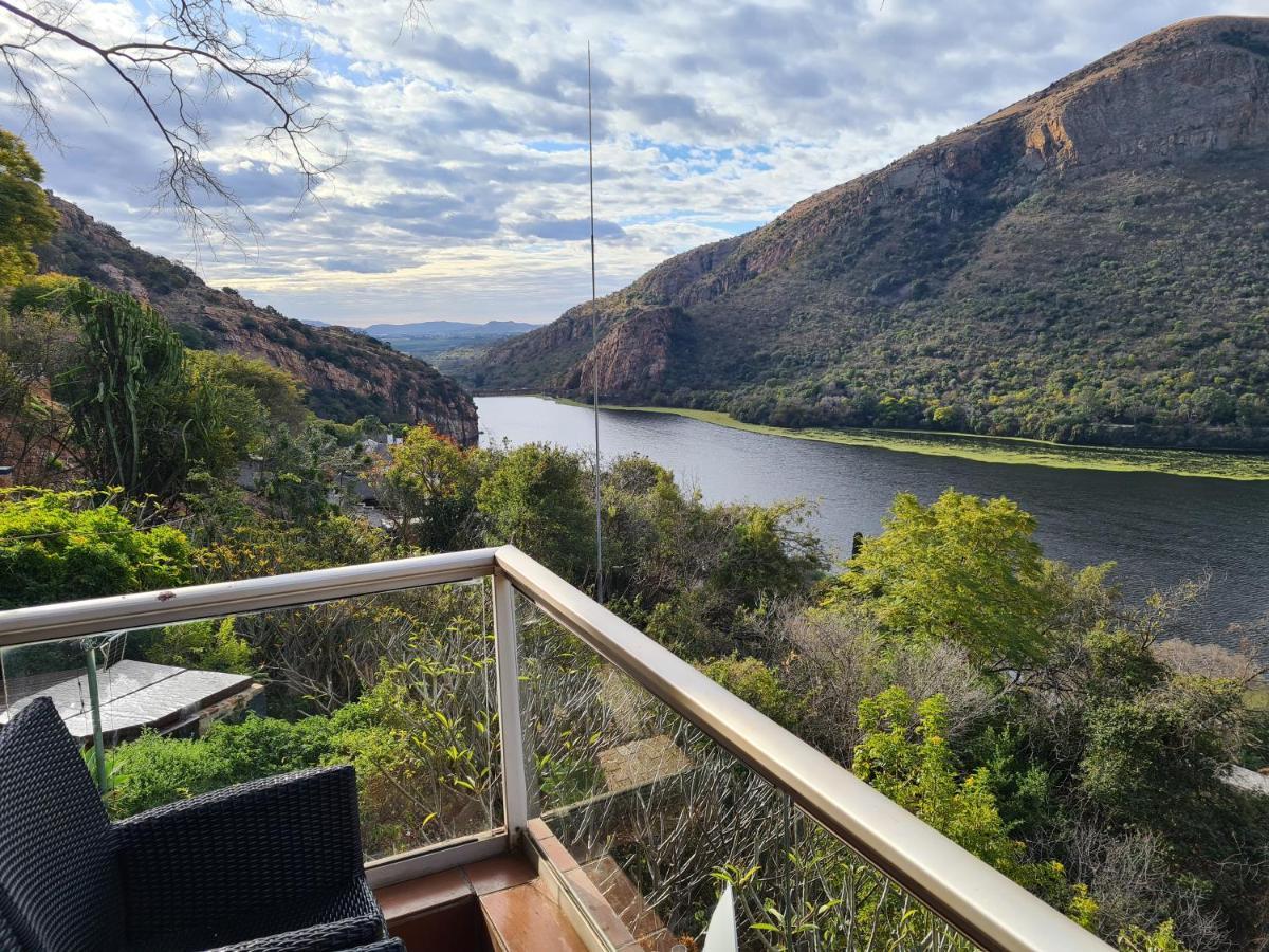 Bed and Breakfast Letamong à Hartbeespoort Extérieur photo